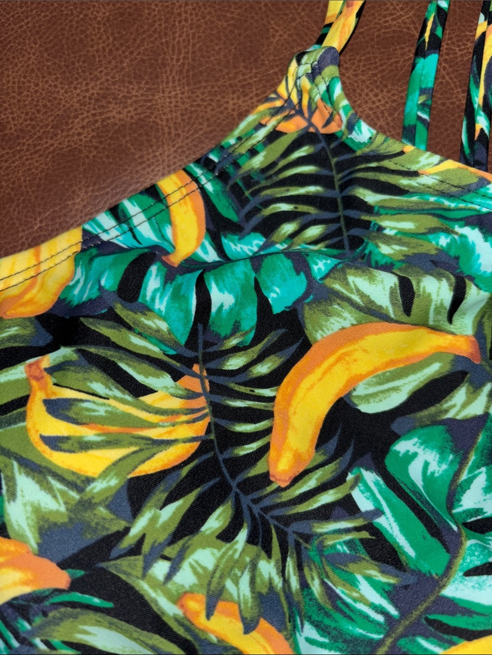 NWOT Gianni Bini Gone Bananas Yellow Tropical Print Bikini Set Women’s Medium - Picture 4 of 11